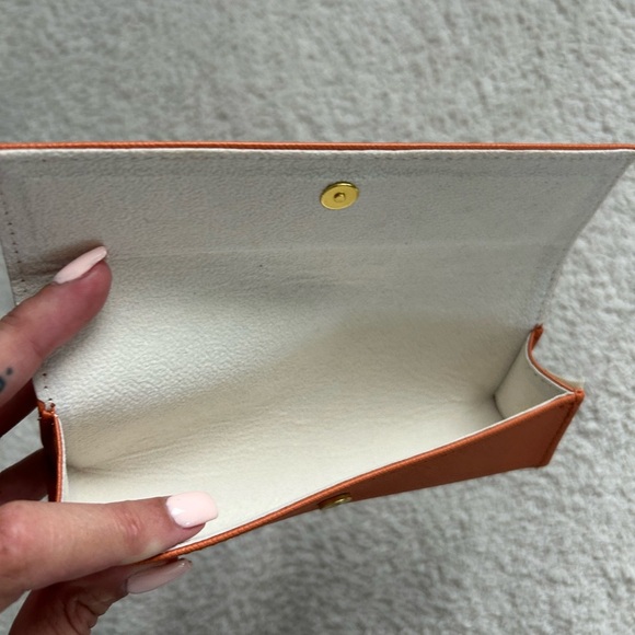 Tory Burch Orange Wallet Pebbled Leather Signature Style - Picture 3 of 3